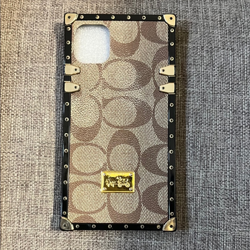 Coach Signature Pattern Phone Case - Black and Brown iPhone 11